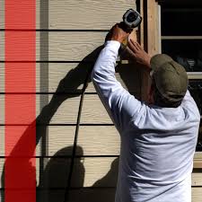 How To Choose The Right Materials for Your Siding Installation in 'Belle, MO